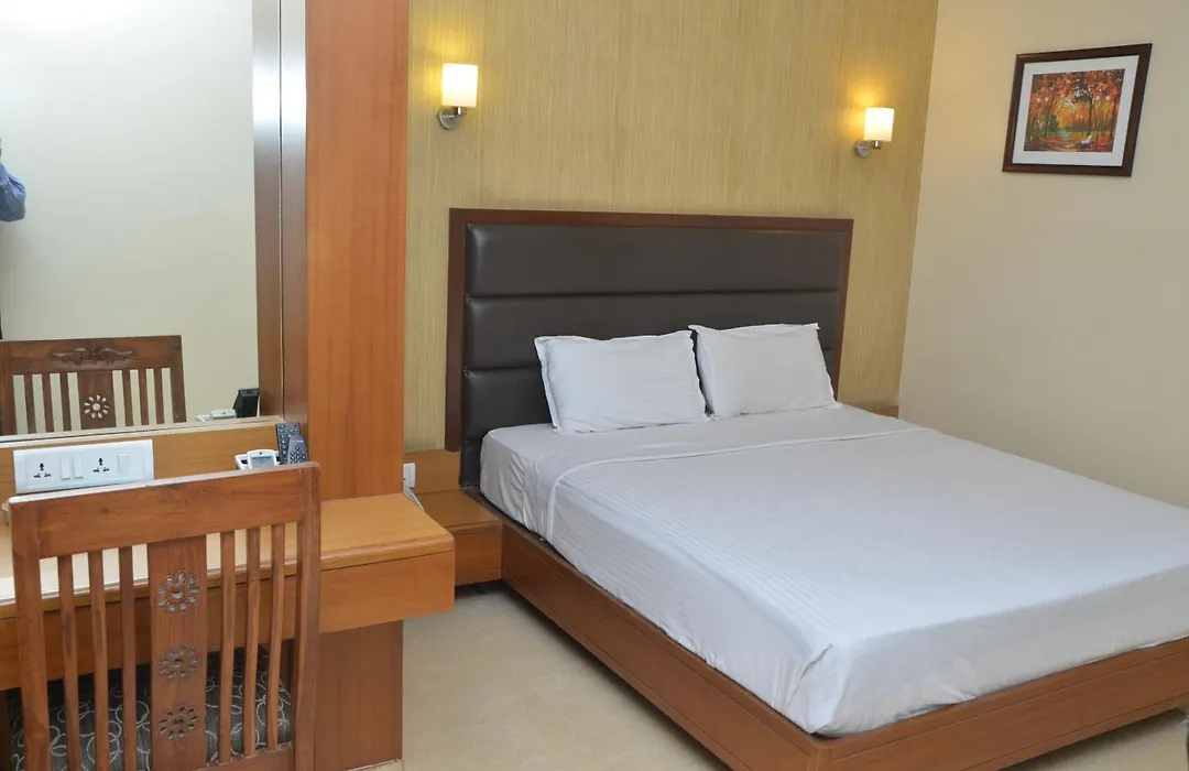 Hotel Ashray International, Sion - Near Bkc-1
